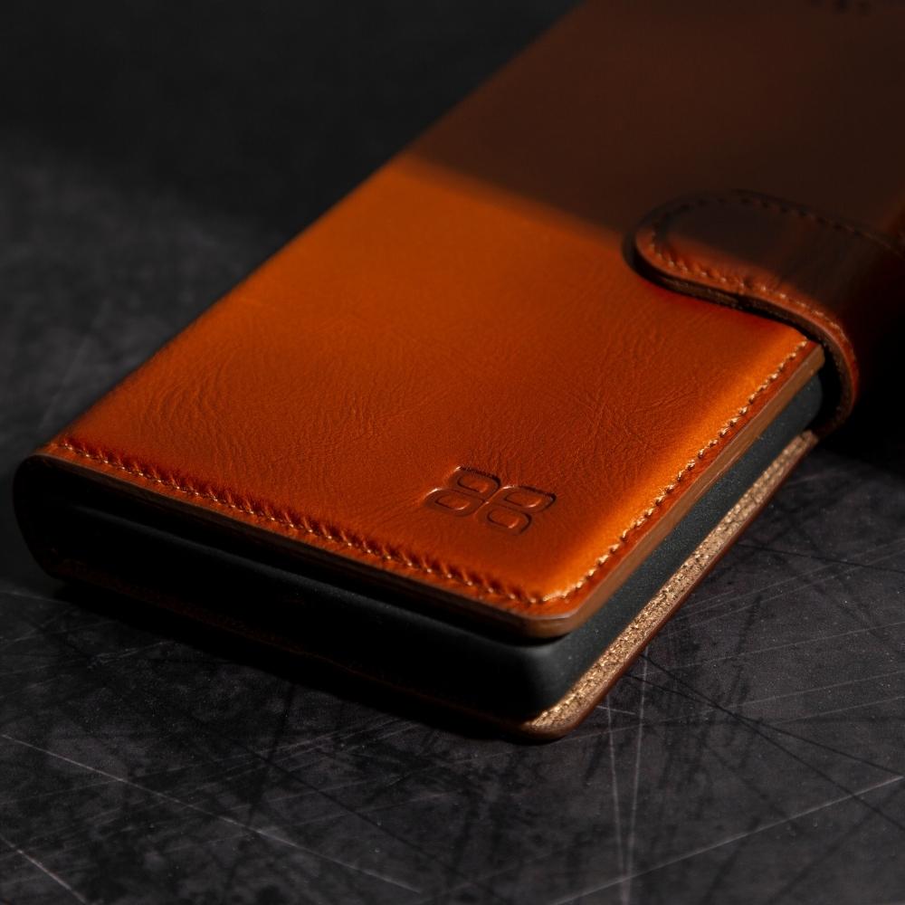 Bouletta Apple iPhone 14 Genuine Leather Wallets