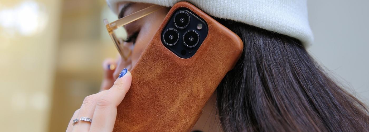 Bouletta Apple iPhone 13 Pro Leather Cases