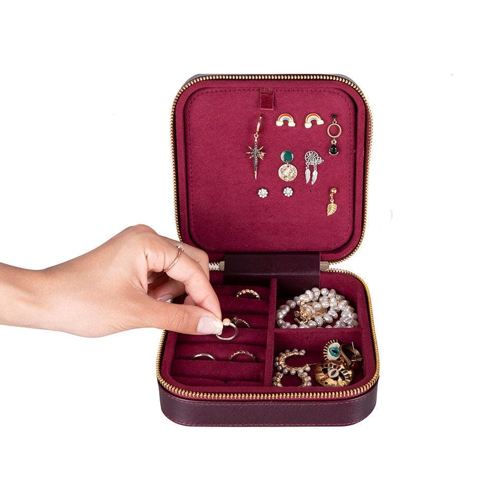 Amanda Leather Jewelry Box, Large Bouletta