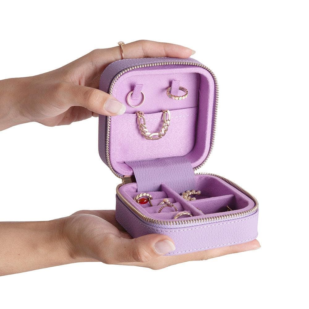 Amanda Leather Jewelry Box, Medium Bouletta