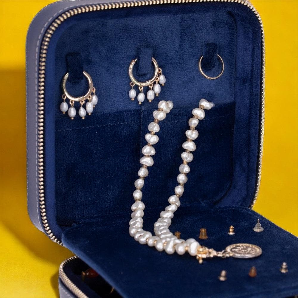 Amanda Leather Jewelry Box, Medium Bouletta