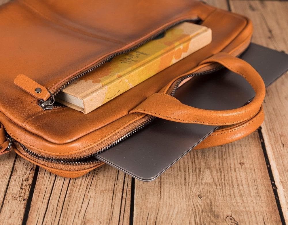 Apollo Leather Business Briefcase / Laptop Case 16" Bouletta