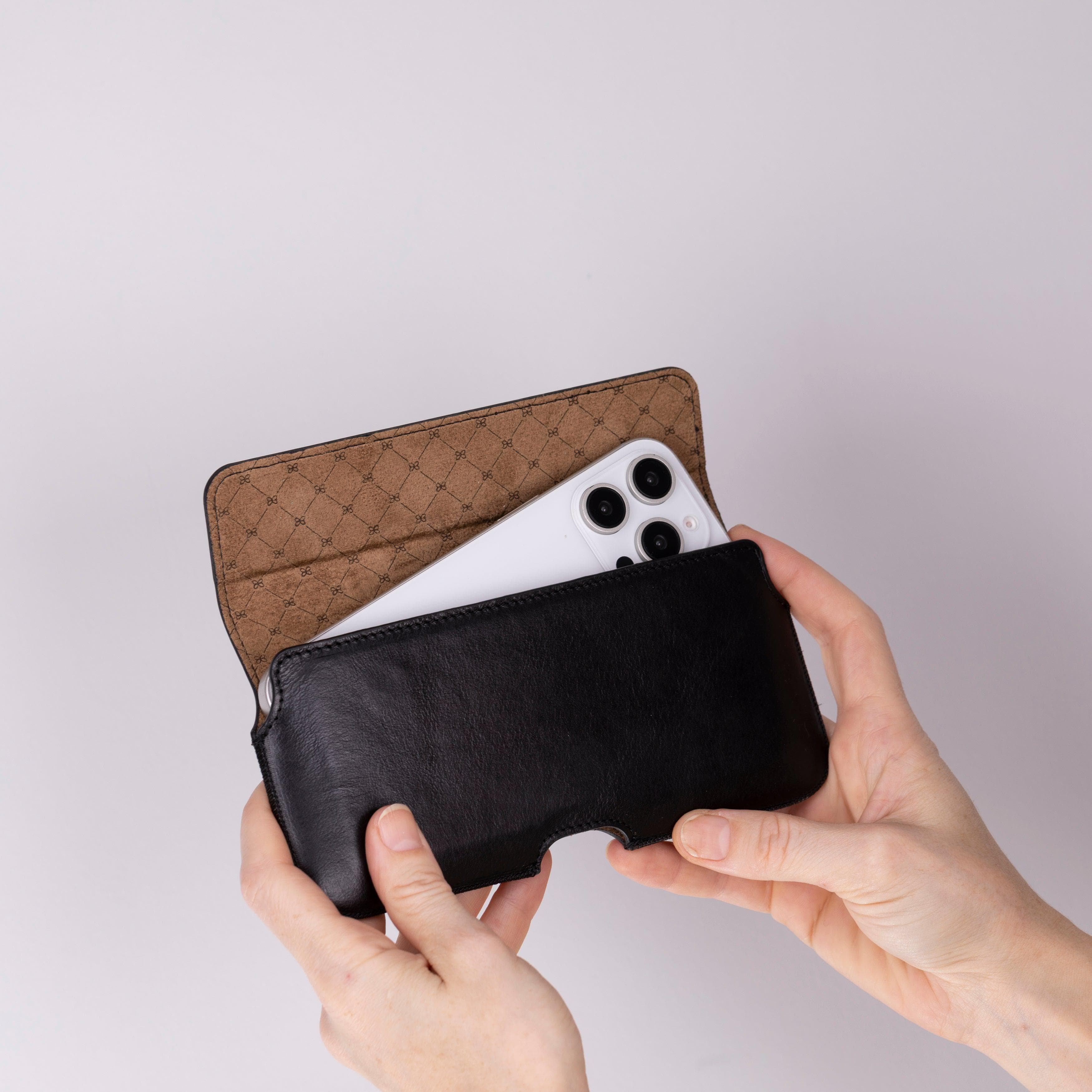 Aslant Leather Belt Phone Case Up to 6.9" Bouletta
