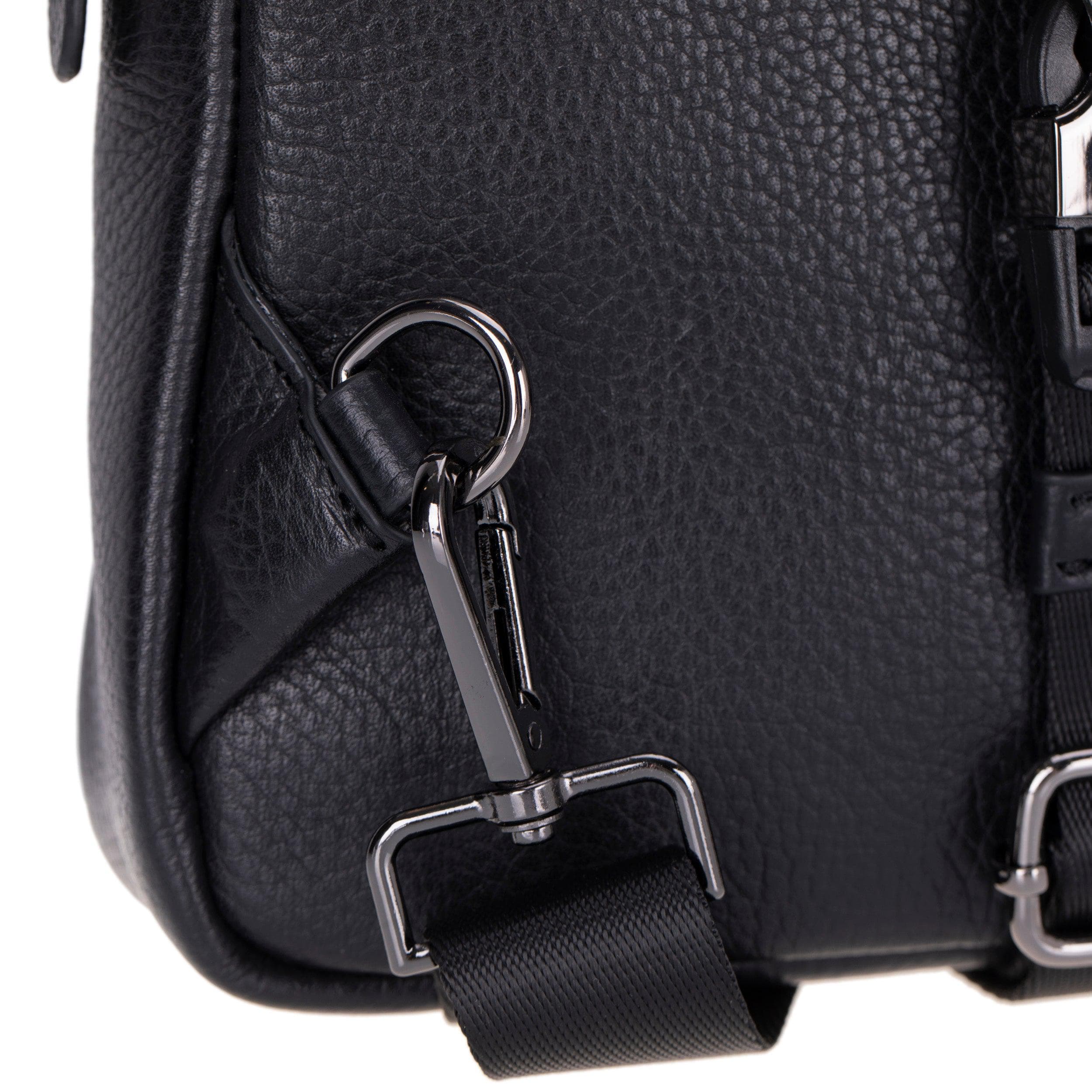 Blake Leather Crossbody Bag Bouletta