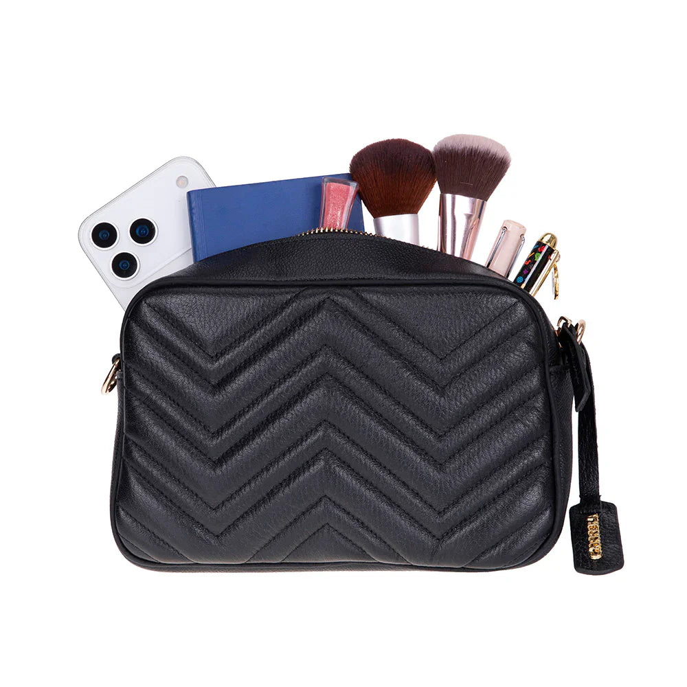 Carrera Serina Leather Women's Bag Black Bouletta