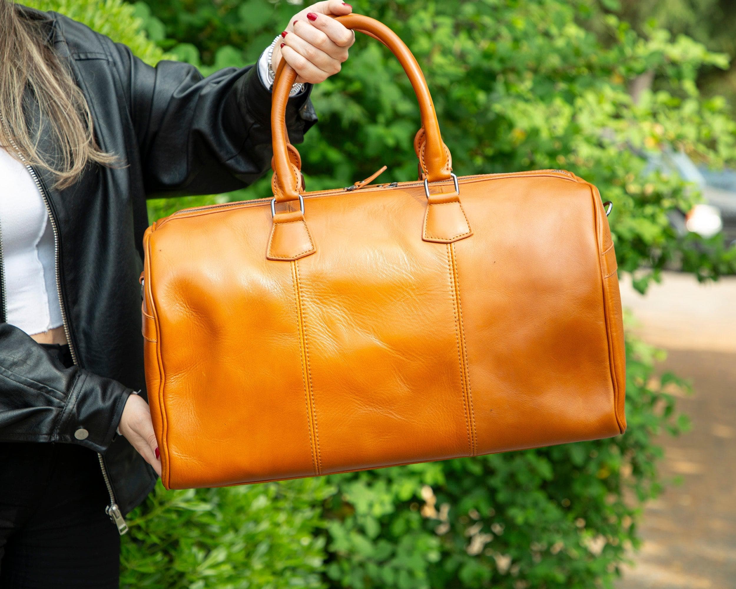 Dolly Leather Weekend Duffle Bag Bouletta