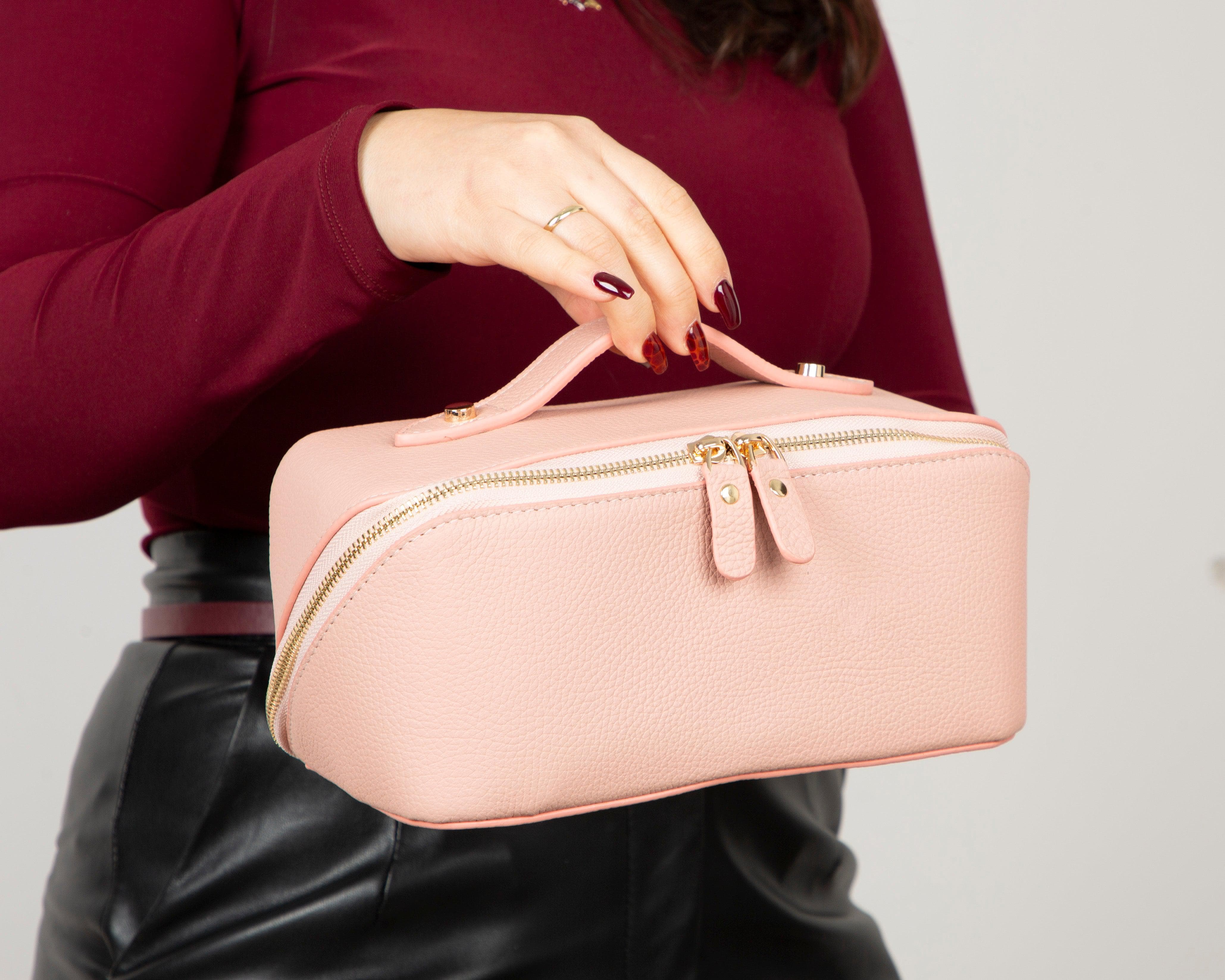 Ella Genuine Leather Dopp Kit Bouletta