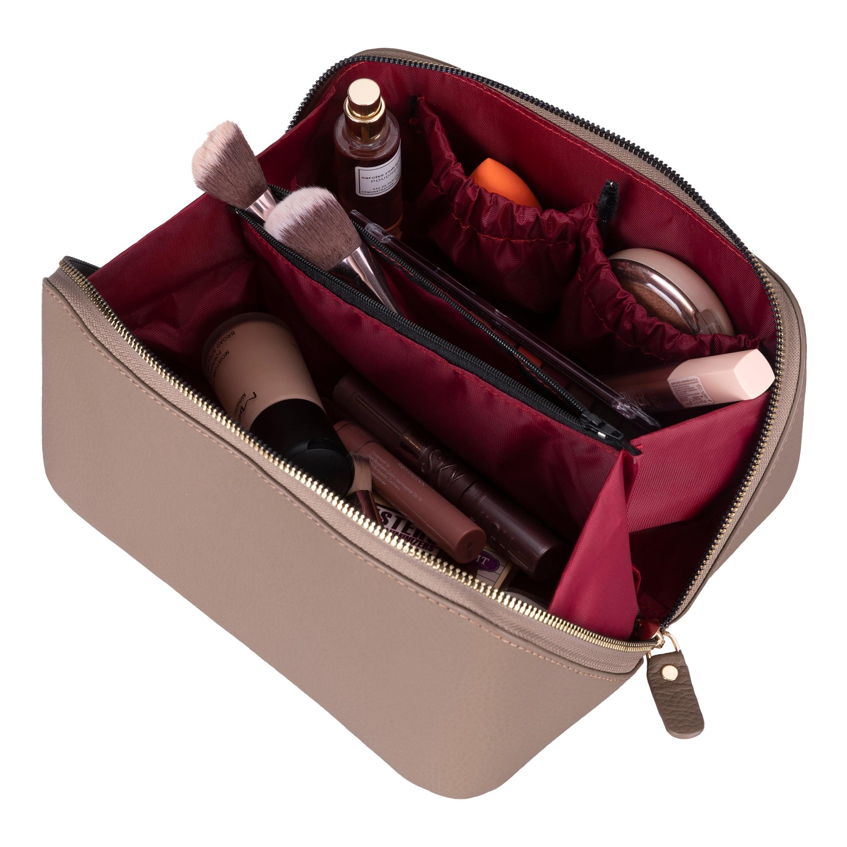 Ella Genuine Leather Dopp Kit Bouletta