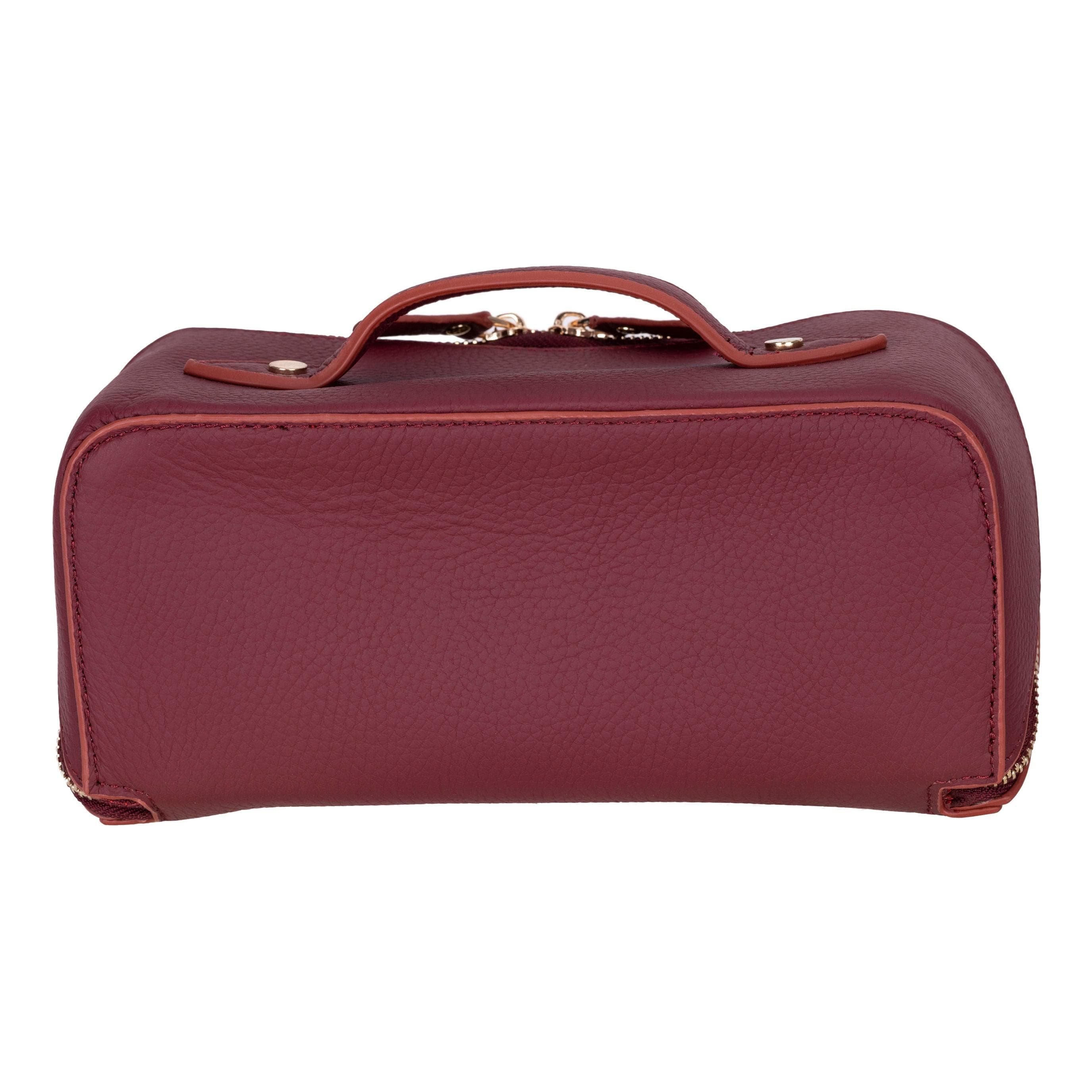 Ella Genuine Leather Dopp Kit Bouletta
