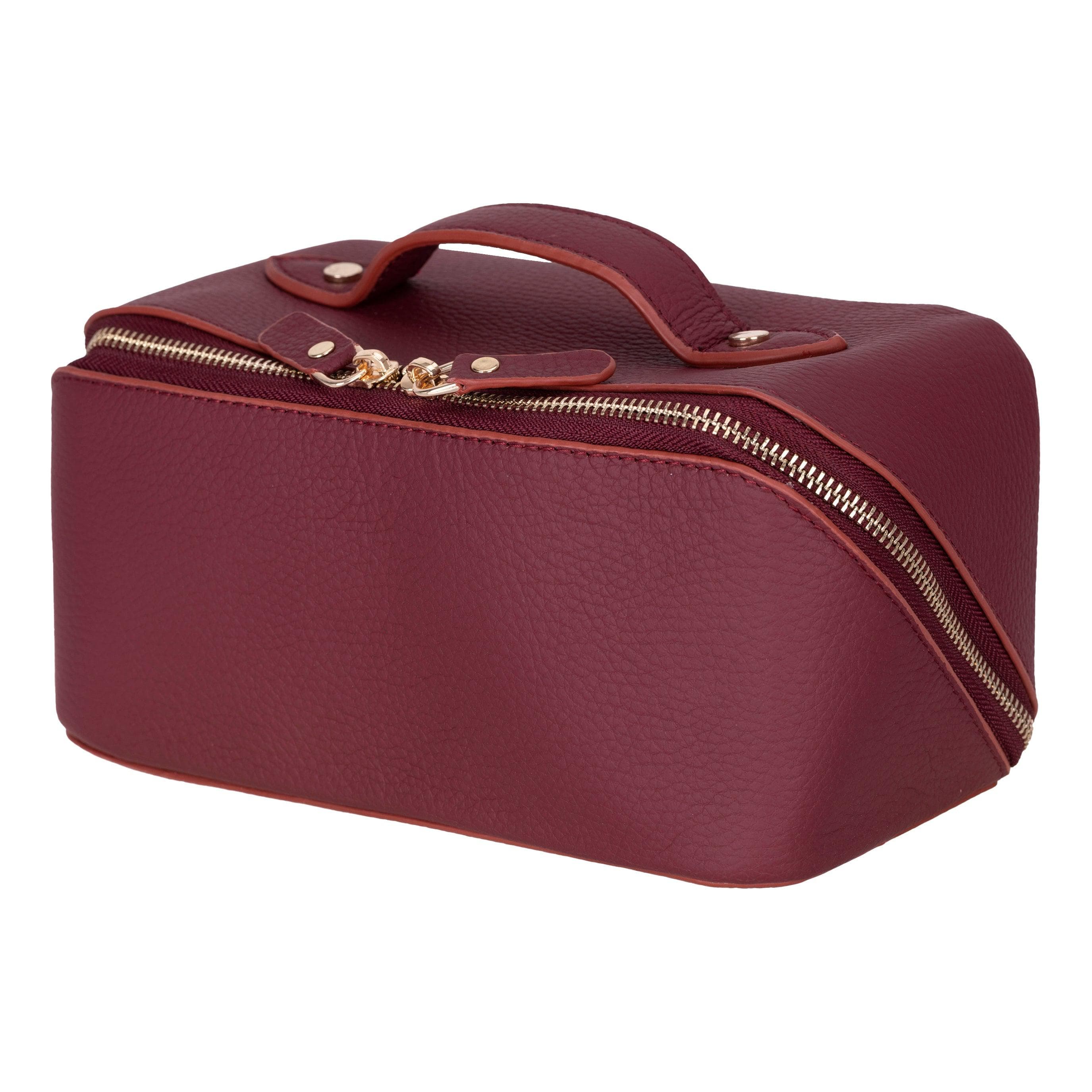 Ella Genuine Leather Dopp Kit Bouletta