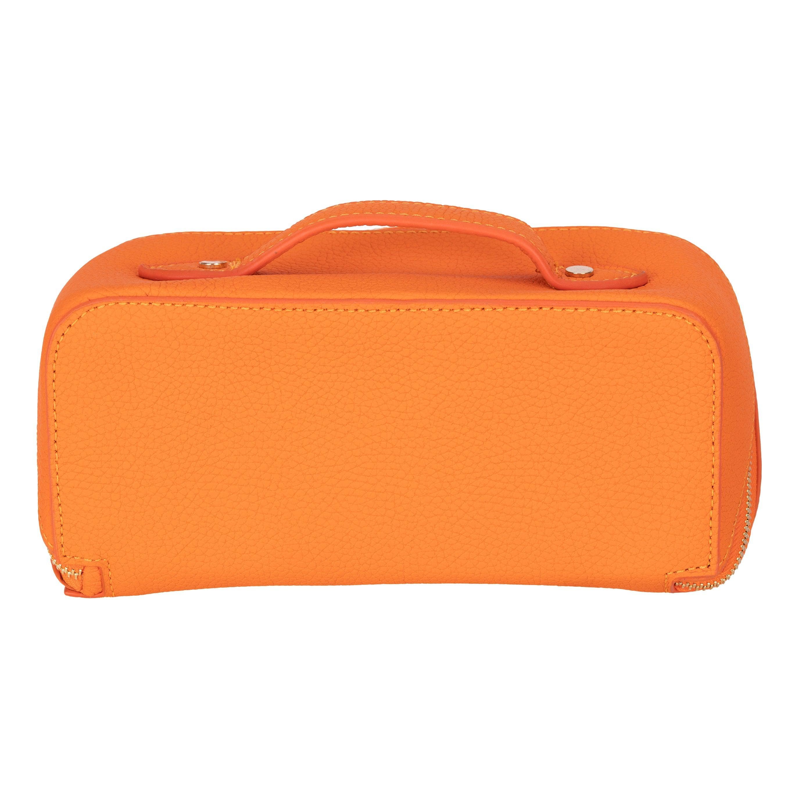 Ella Genuine Leather Dopp Kit Bouletta