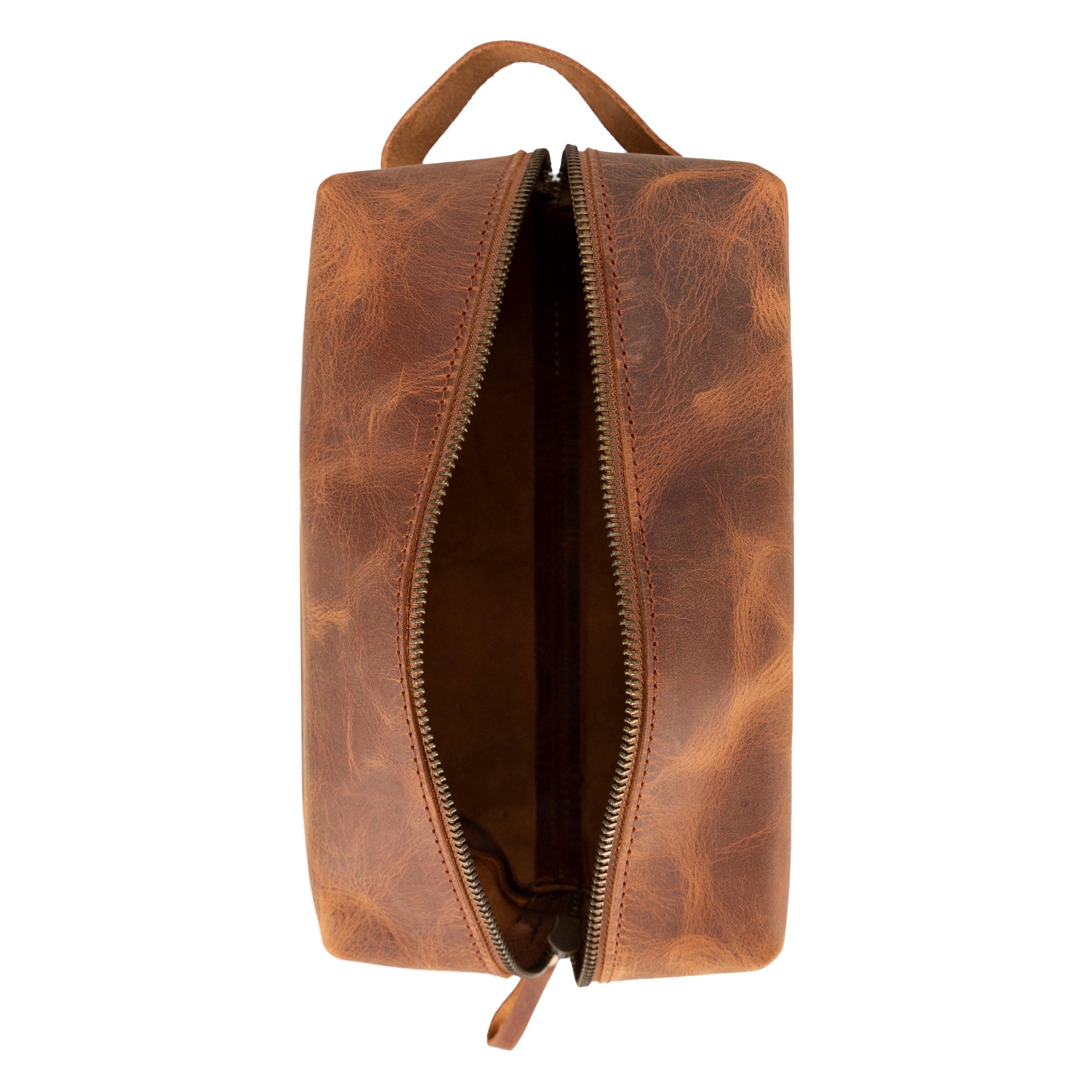Eve Leather Dopp Kit, Medium Bouletta