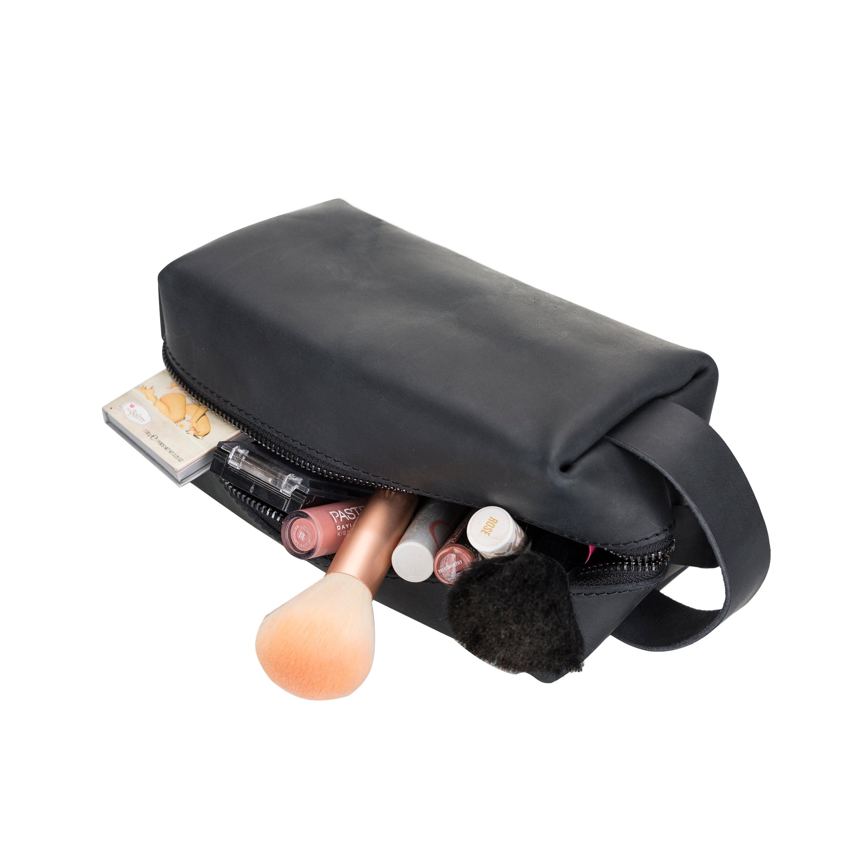 Eve Leather Dopp Kit, Small Slate Bouletta