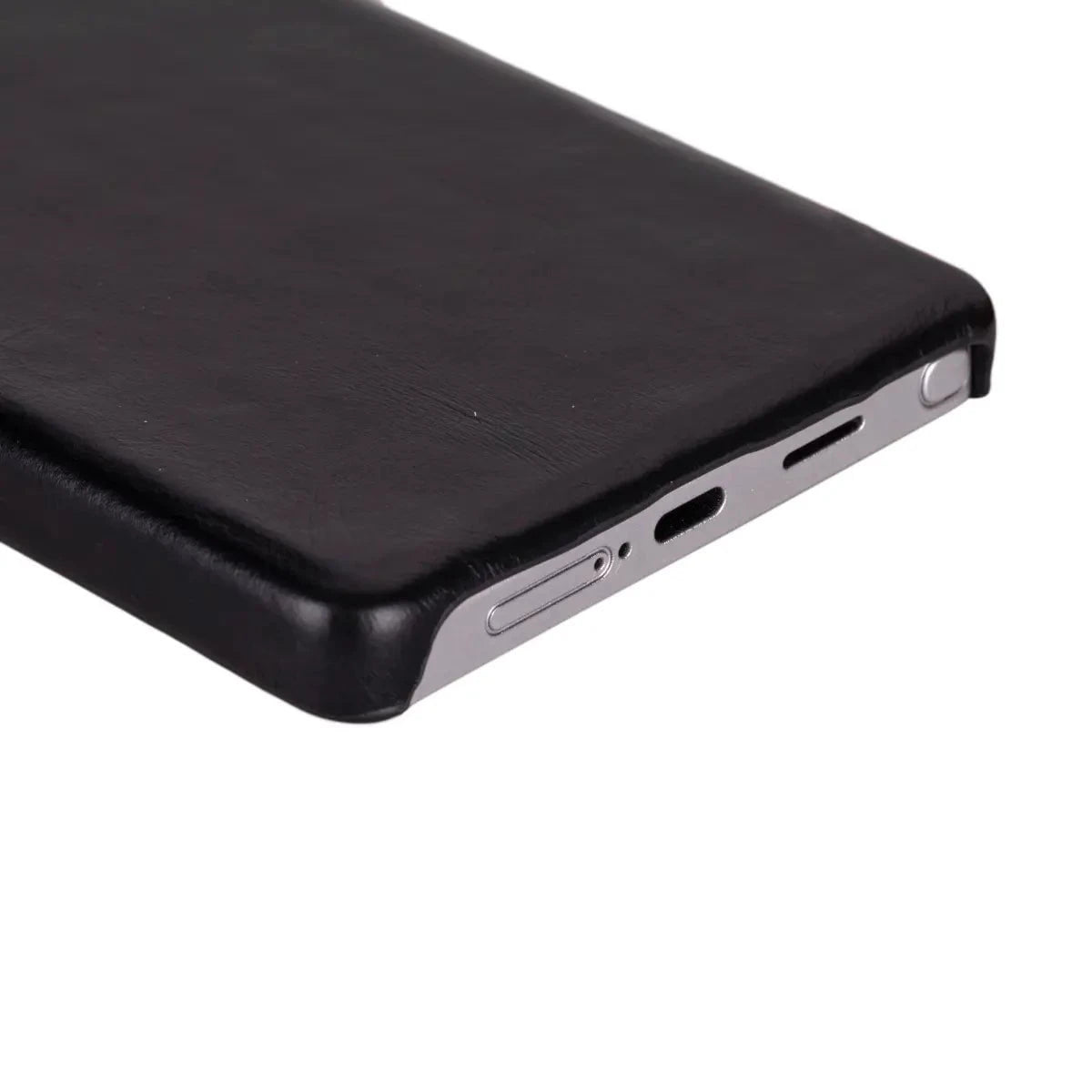 Genuine Leather Case for Samsung Galaxy S25 Plus – Slim, Stylish & Durable Bouletta