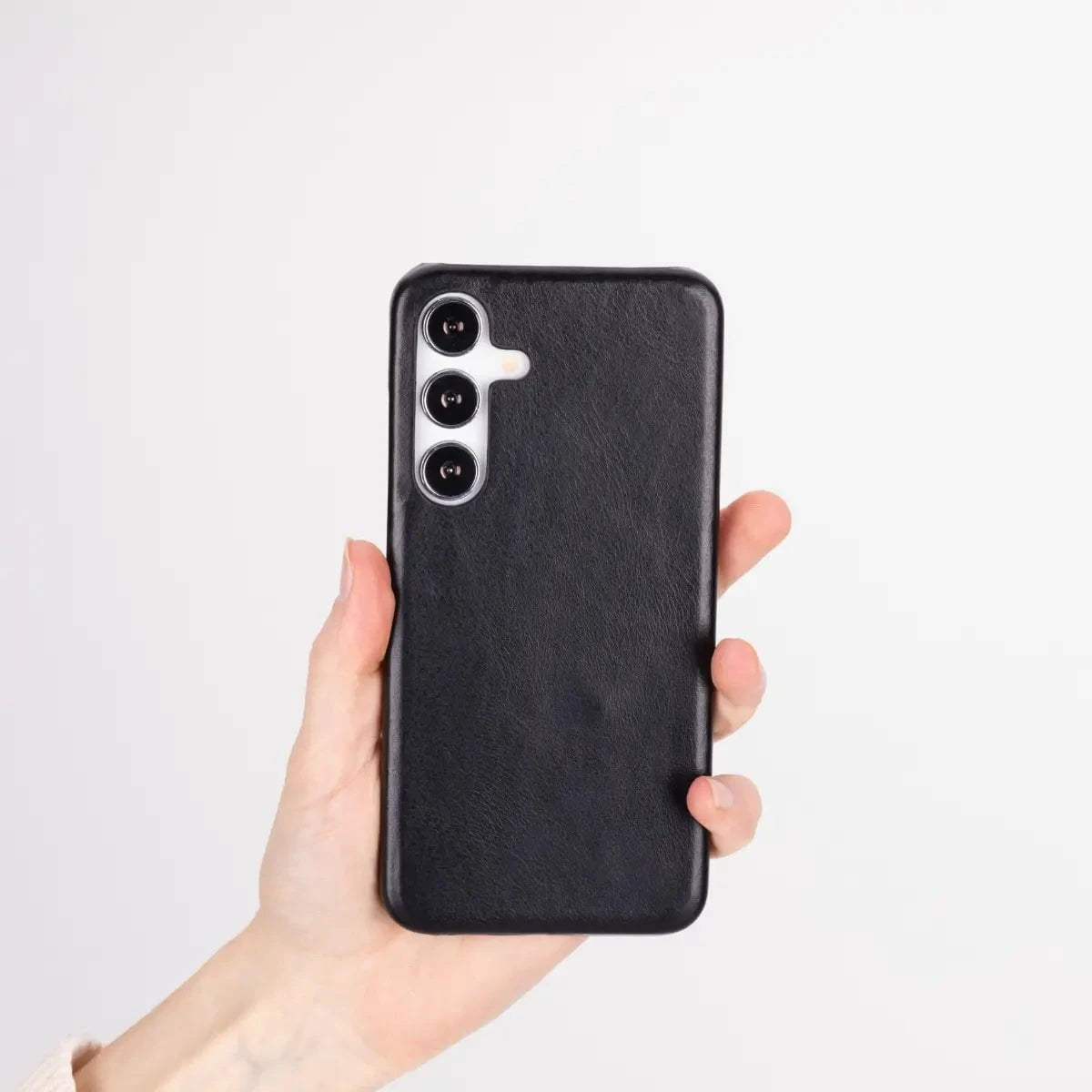 Genuine Leather Case for Samsung Galaxy S25 Plus – Slim, Stylish & Durable Bouletta