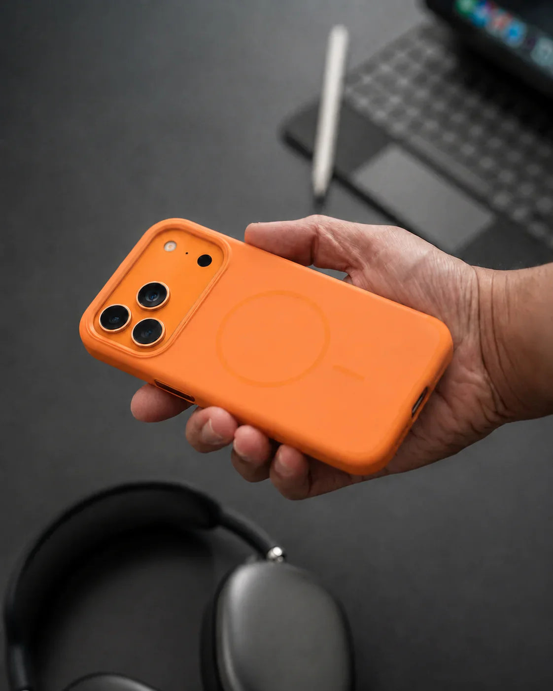 Koen MagSafe Case for iPhone 17 Pro Max Bouletta
