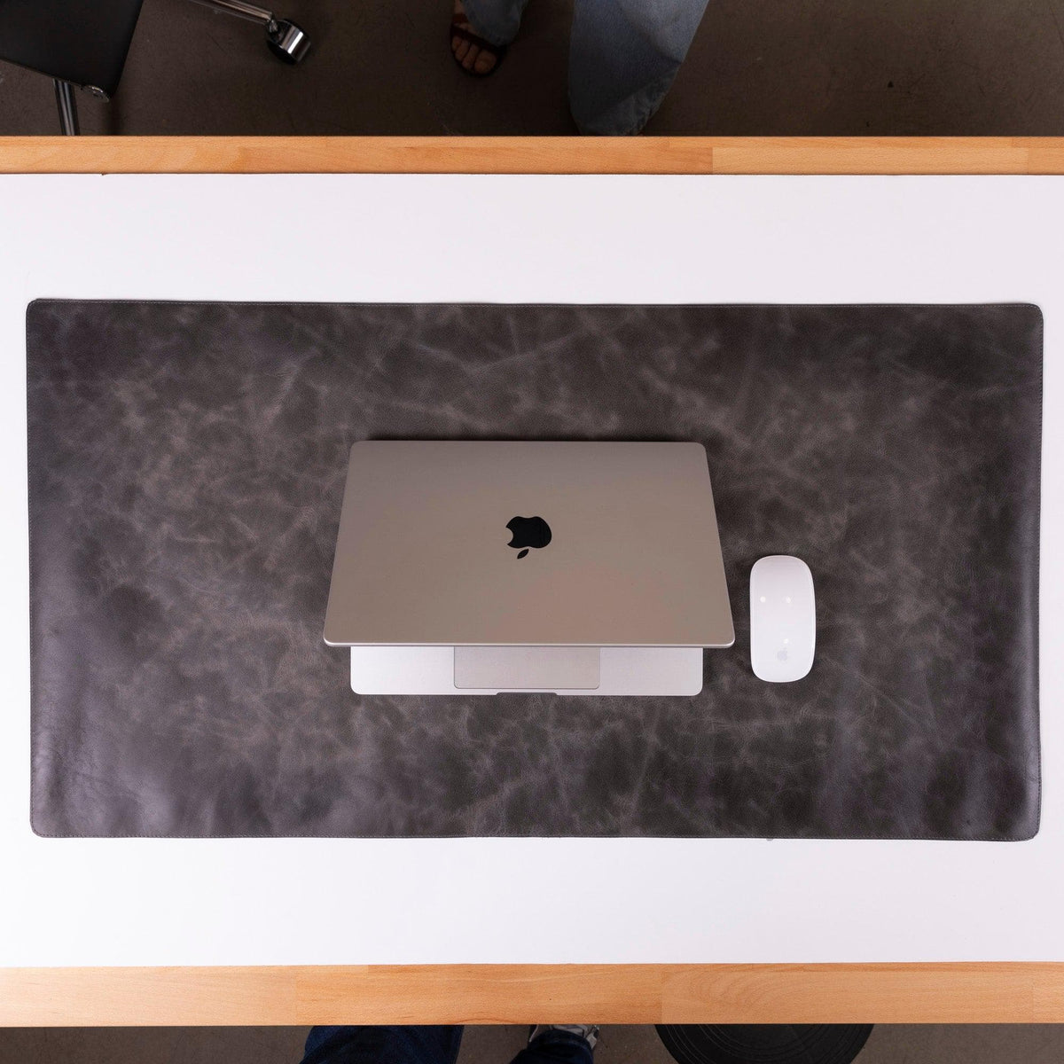 Leather Desk Mat (97 cm X 40 cm) Bouletta