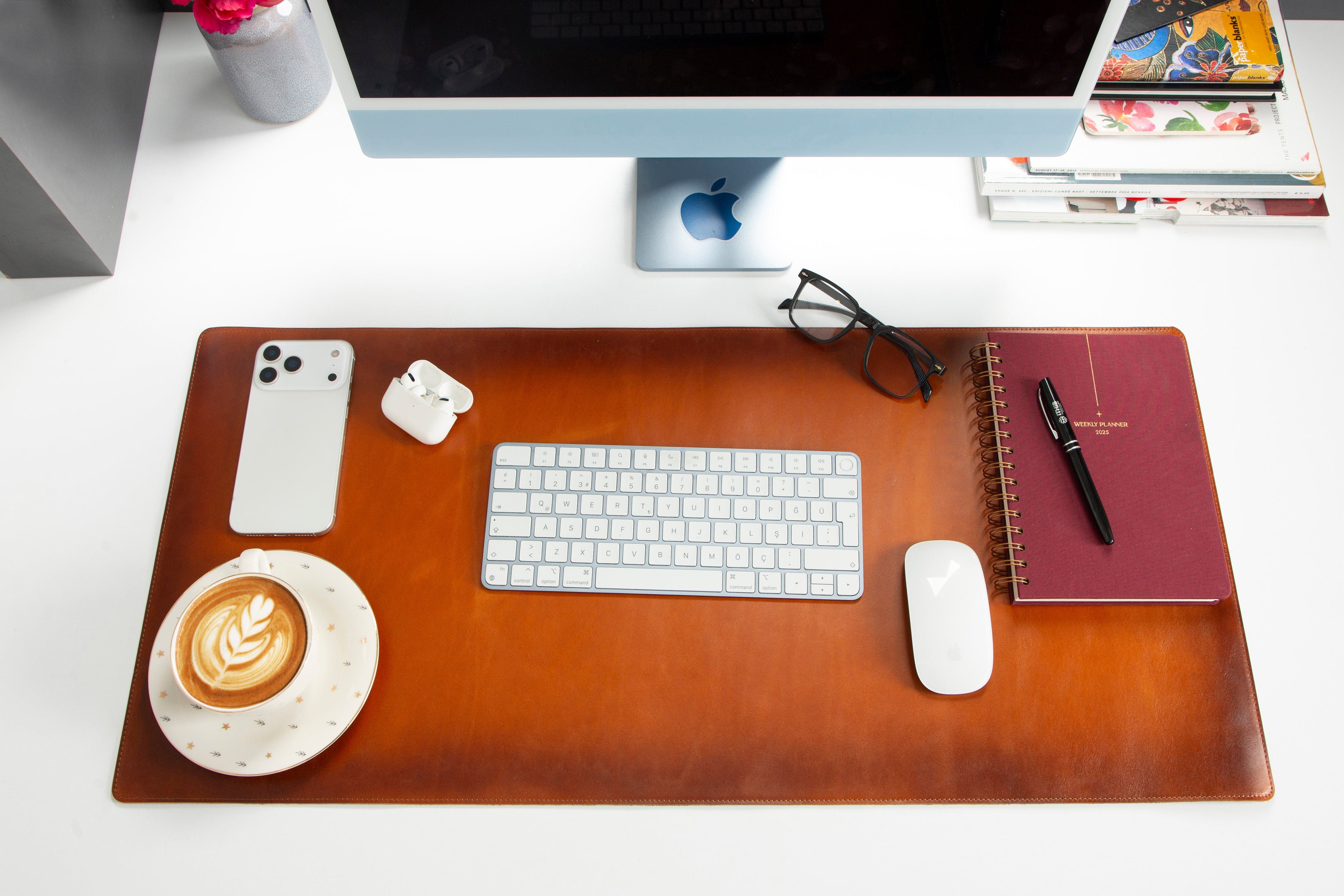 Leather Desk Mat Medium Bouletta