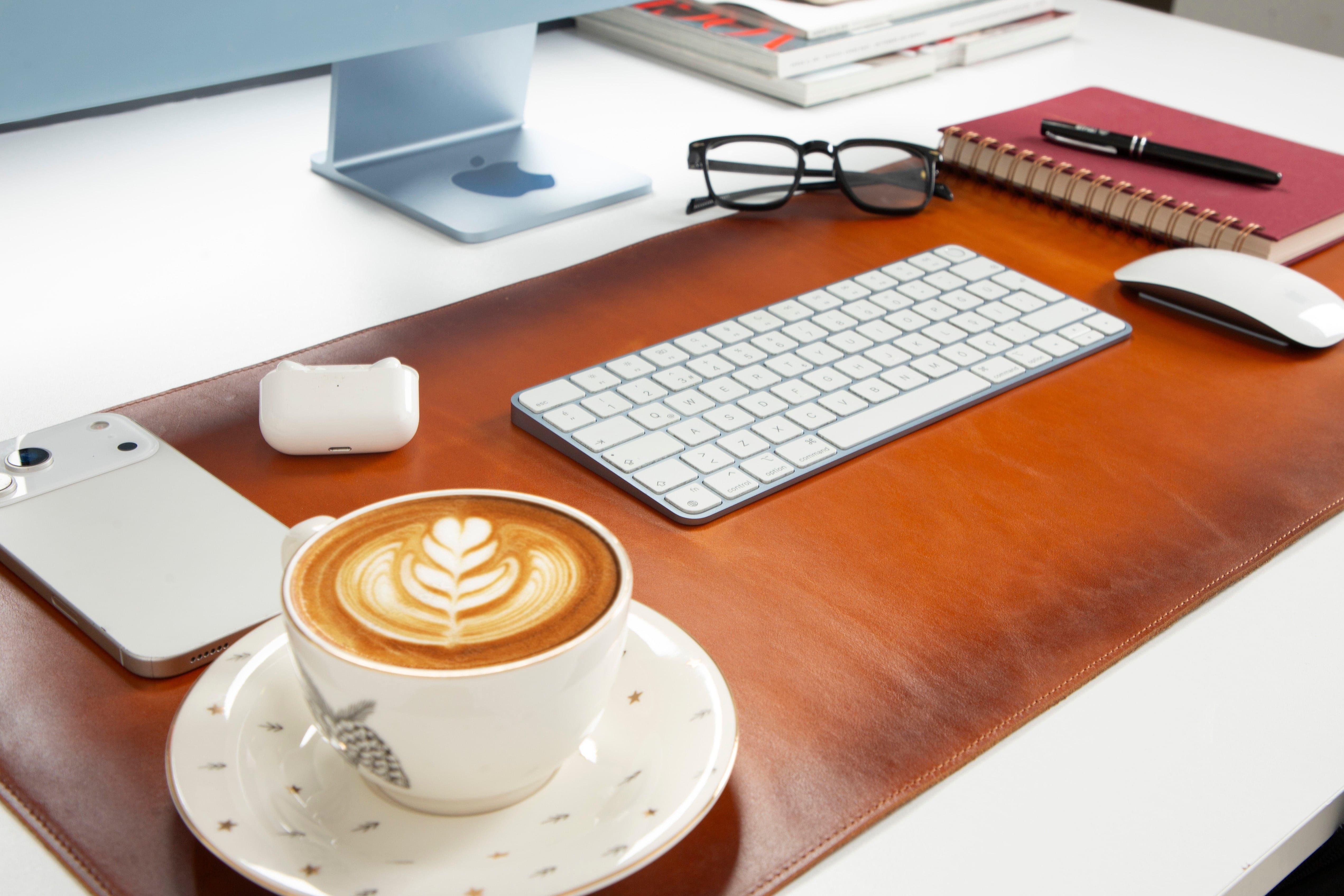 Leather Desk Mat Medium Bouletta