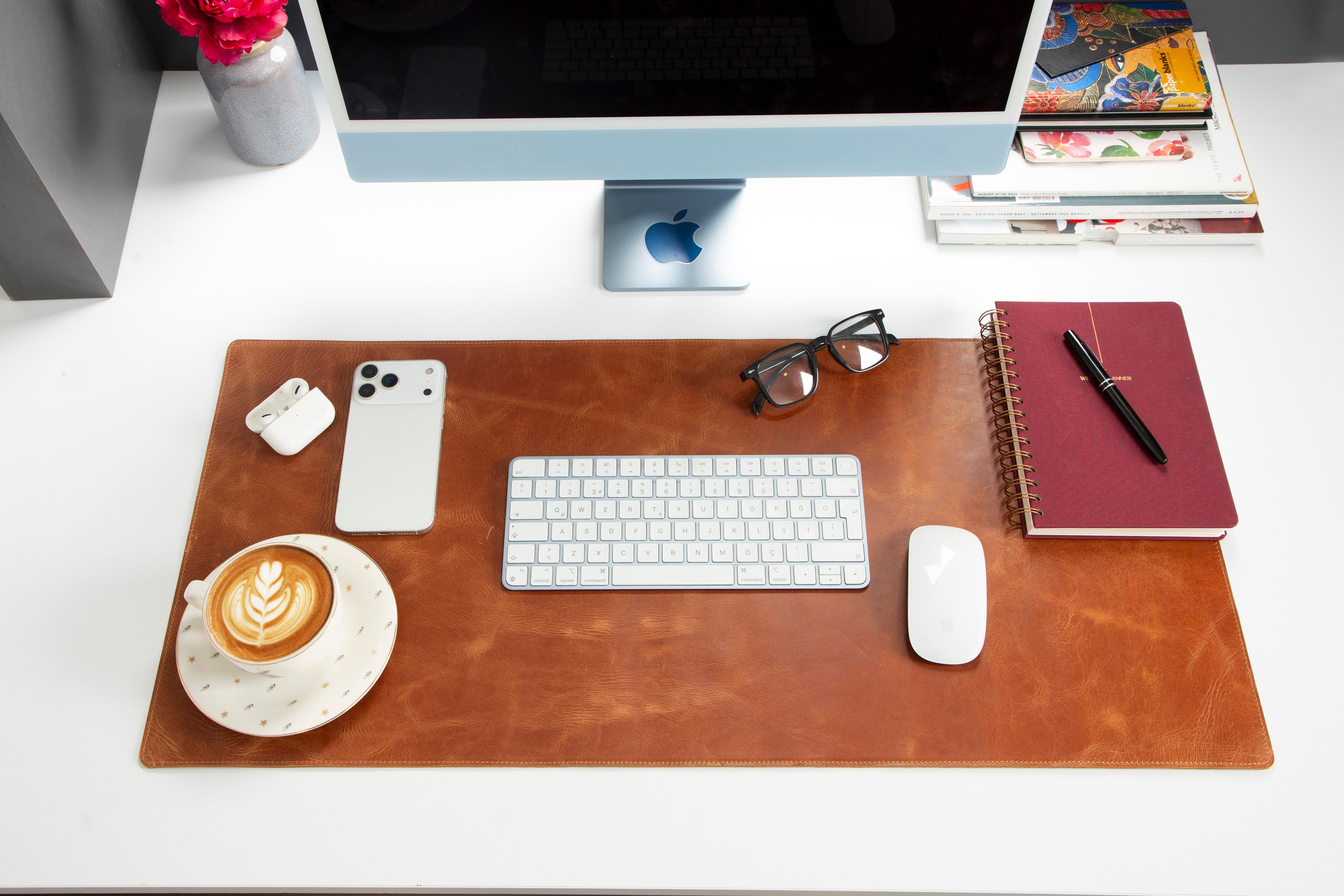 Leather Desk Mat Medium Bouletta