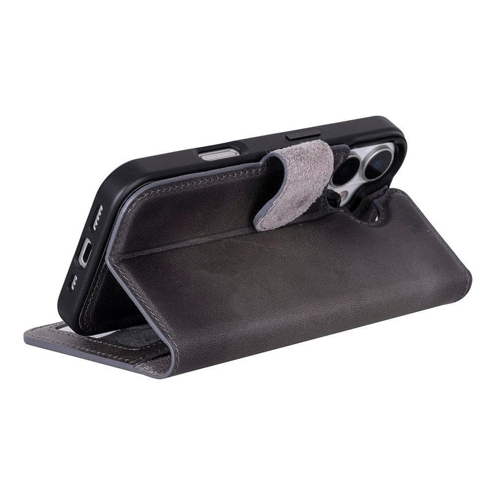 Magic iPhone 17 Detachable Leather Wallet Case Bouletta