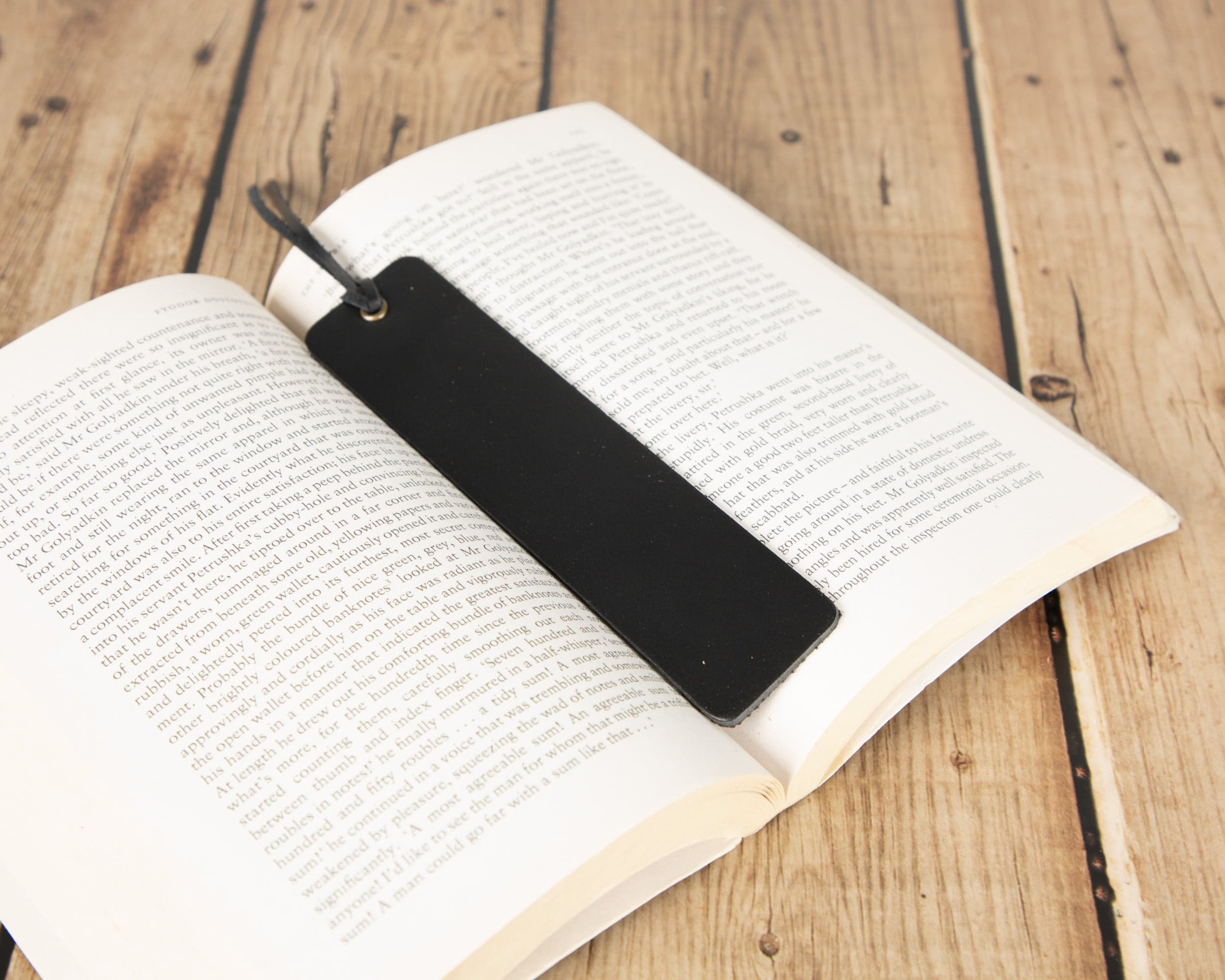 Markora Leather Bookmark Bouletta