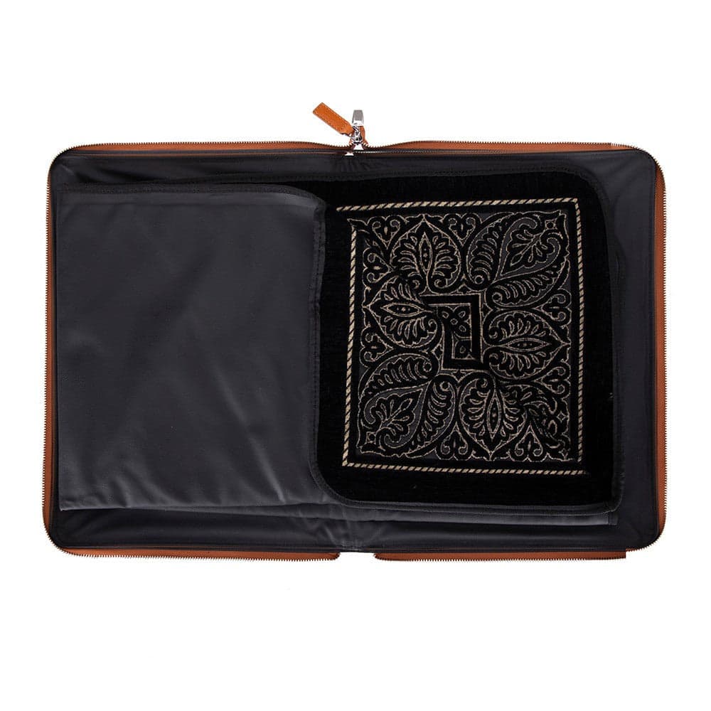 Miraj Leather Prayer Rug Bouletta