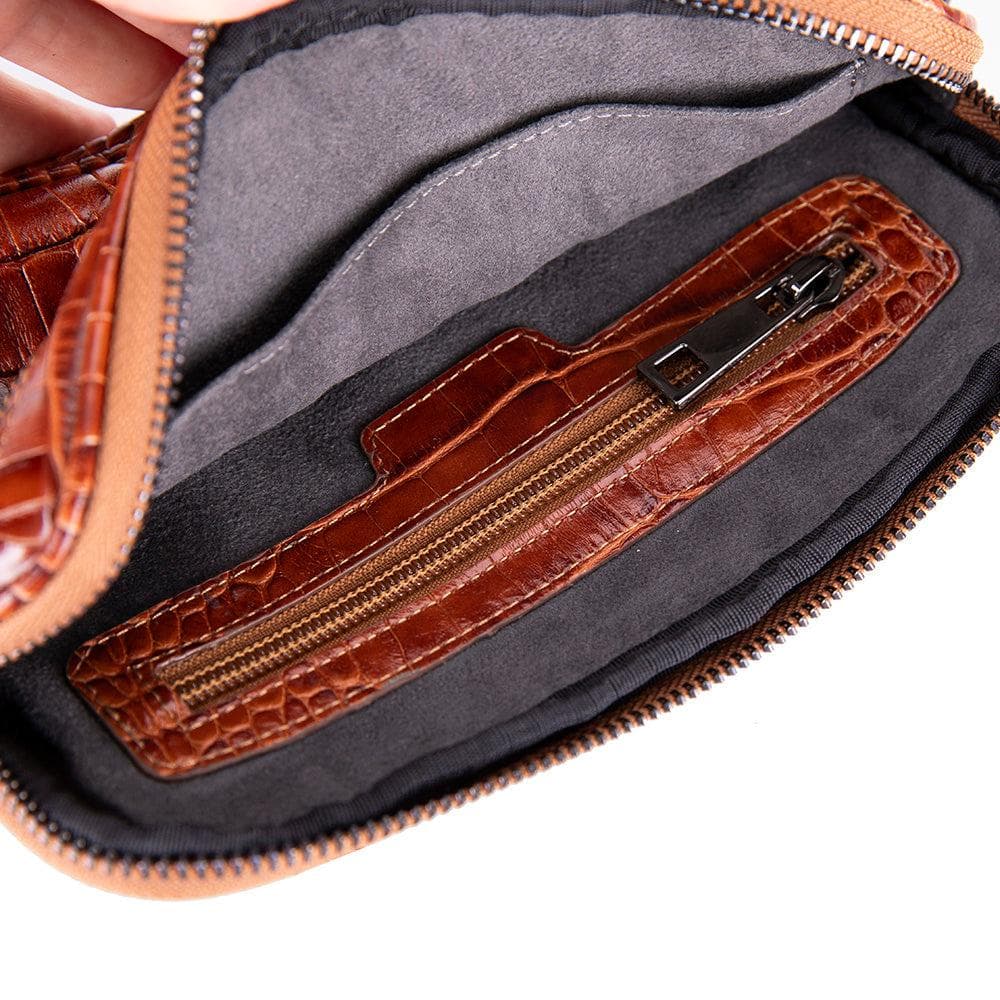 Noma Leather Clutch Bag Bouletta
