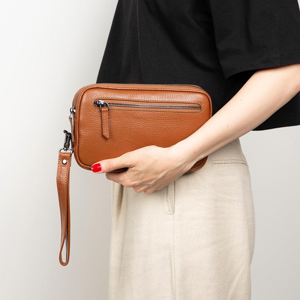 Noma Leather Clutch Bag Bouletta