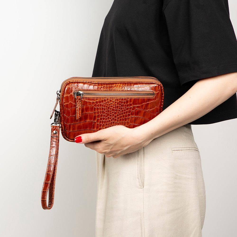 Noma Leather Clutch Bag Bouletta