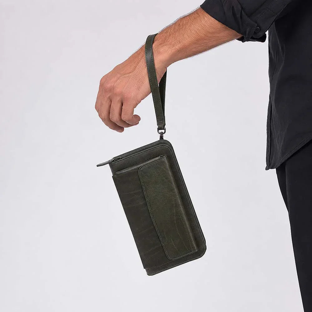 Novarco Leather Clutch Handbag Bouletta