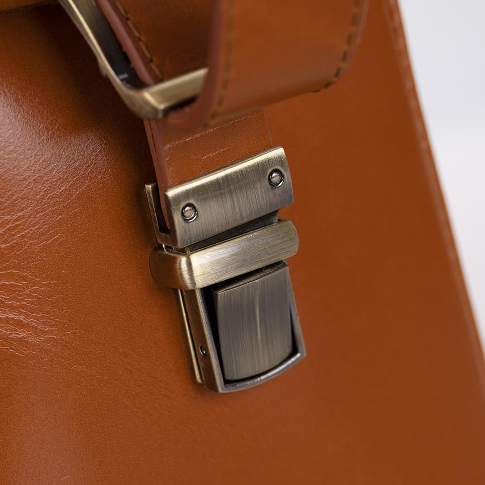 Olympus Leather Business Briefcase / Laptop Case Bouletta