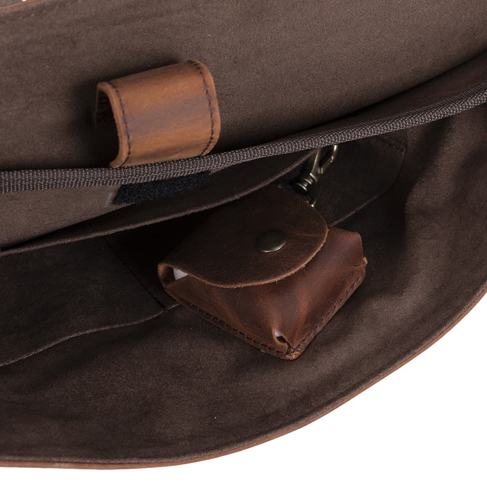Olympus Leather Business Briefcase / Laptop Case Bouletta
