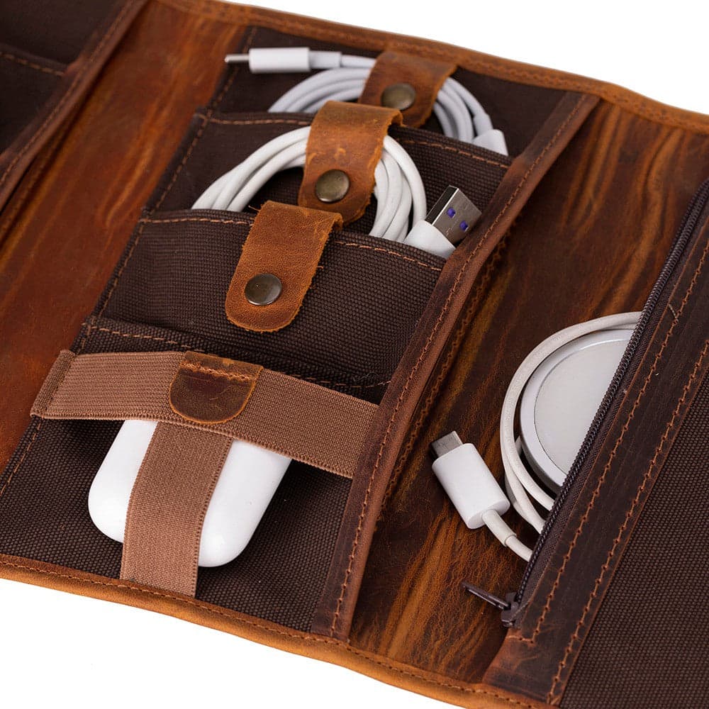 Pura Leather Cable Organizer Bouletta