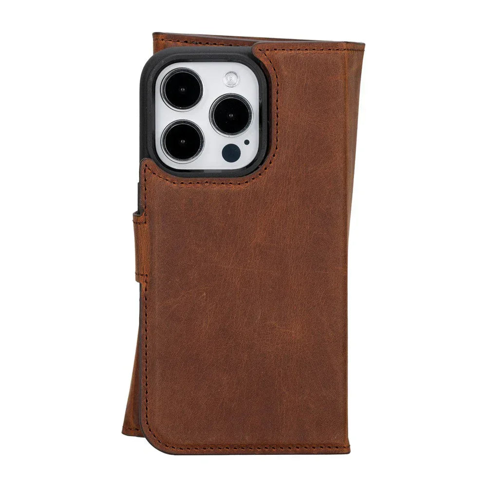 Santa iPhone 15 Pro Leather Detachable Wallet Case Bouletta