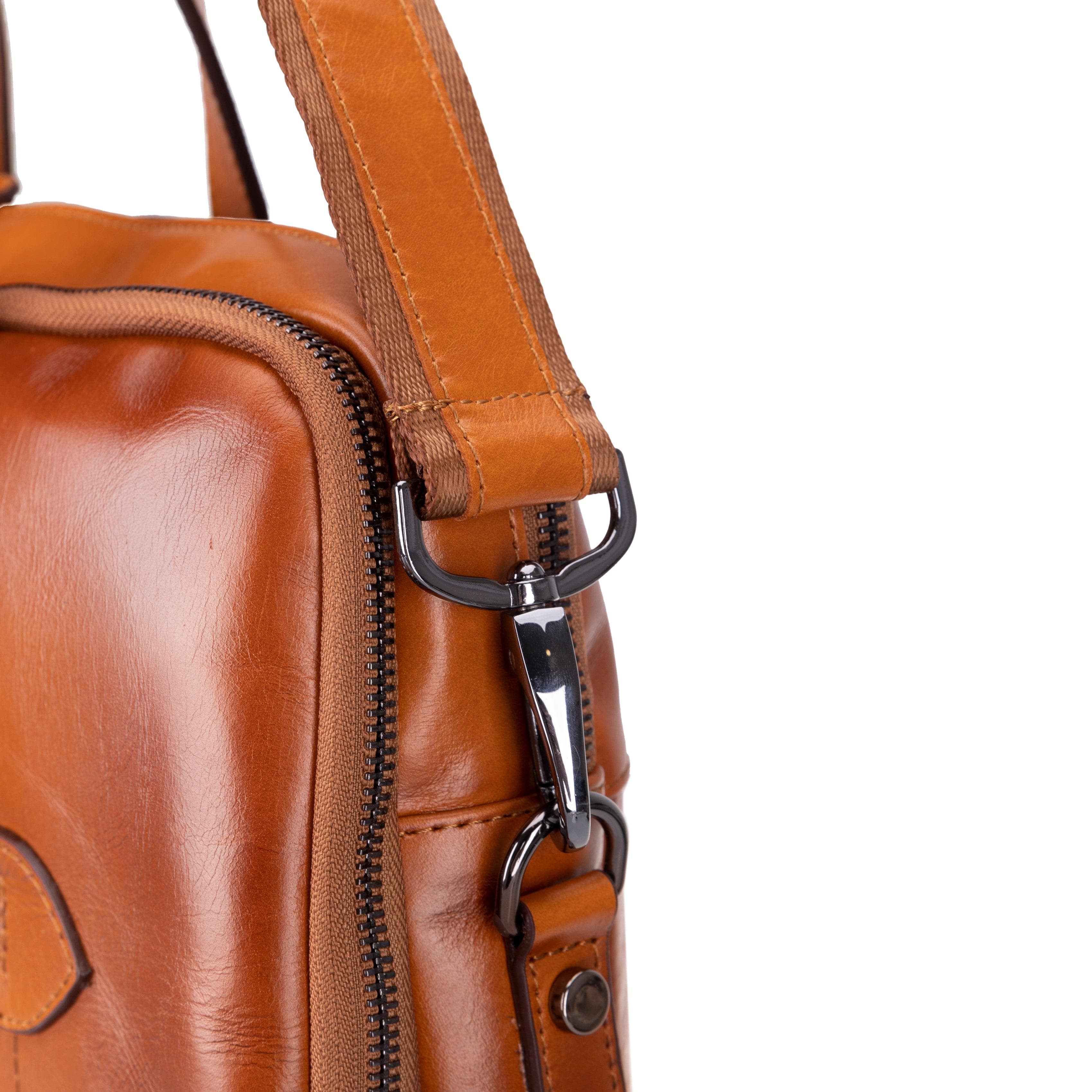 Thasos Leather Business Briefcase / Laptop Case 16" Bouletta