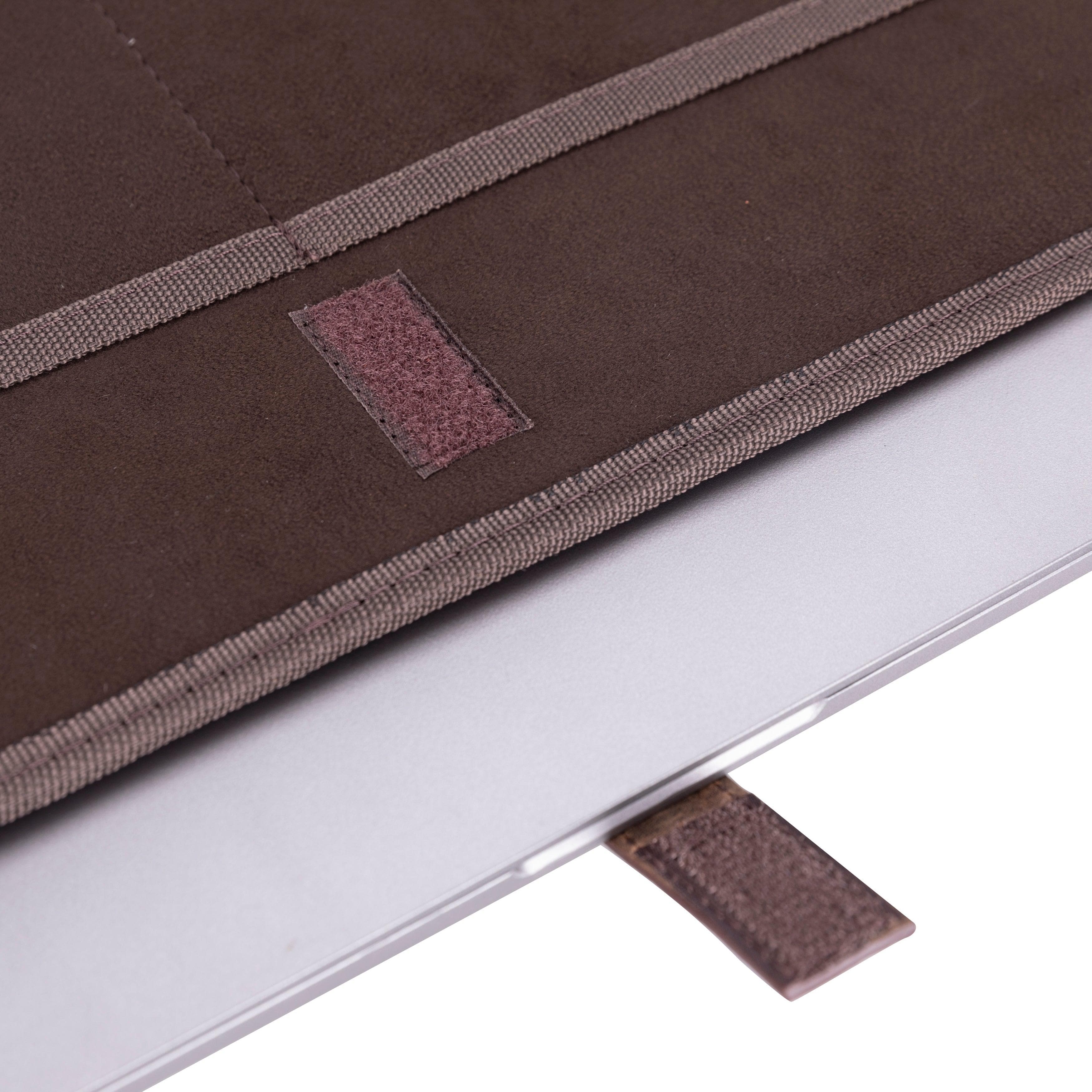 Thasos Leather Business Briefcase / Laptop Case 16" Bouletta