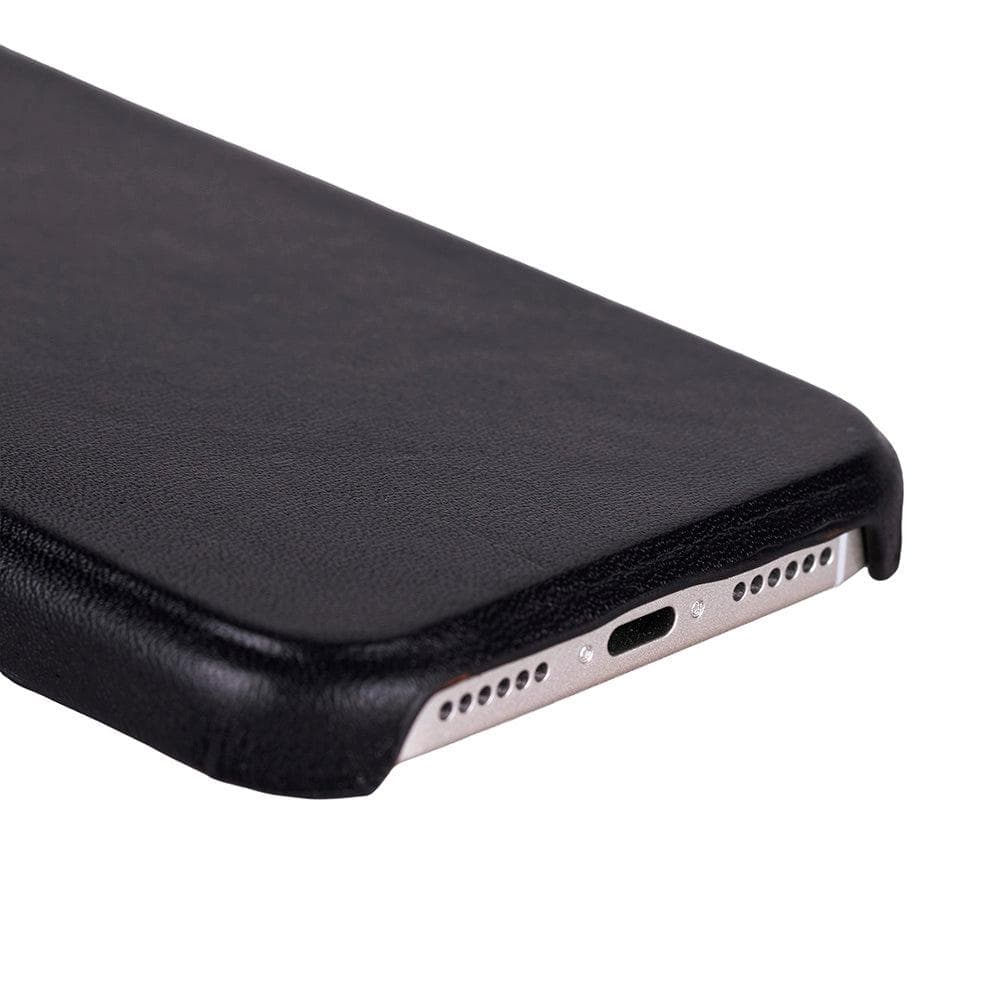 Ultimate Jacket Leather iPhone 17 Pro Max Case Bouletta