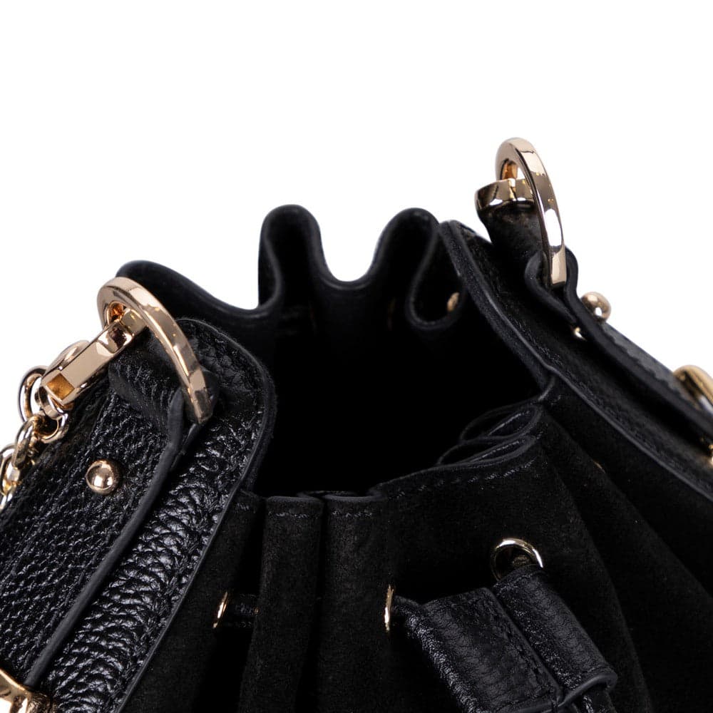 Valentina Suede Leather Women's Bag Bouletta