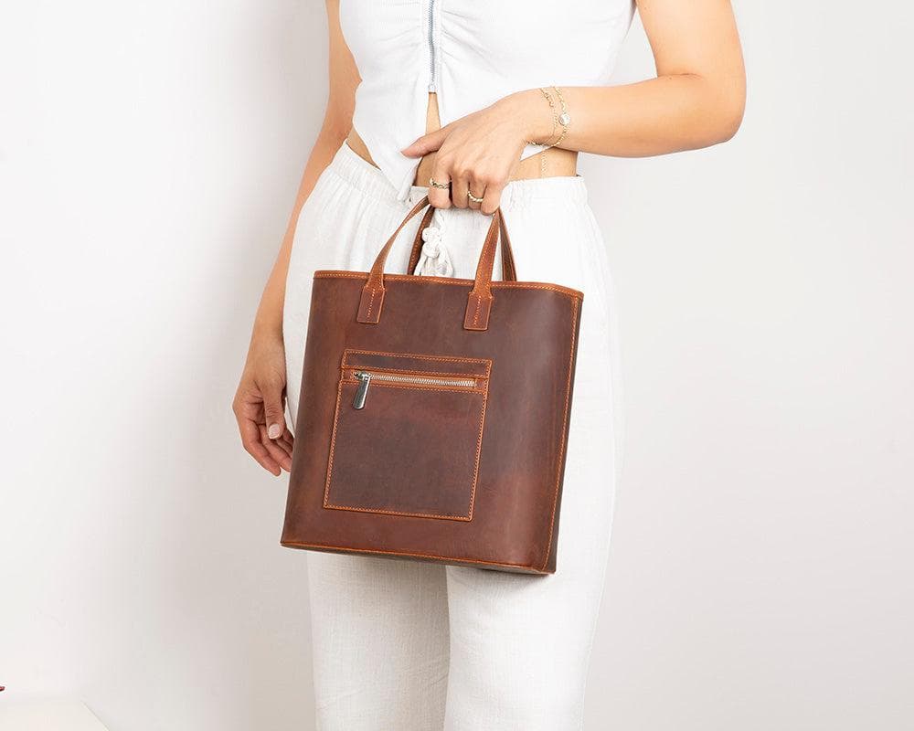 Valetto Leather Tote Bag Bouletta