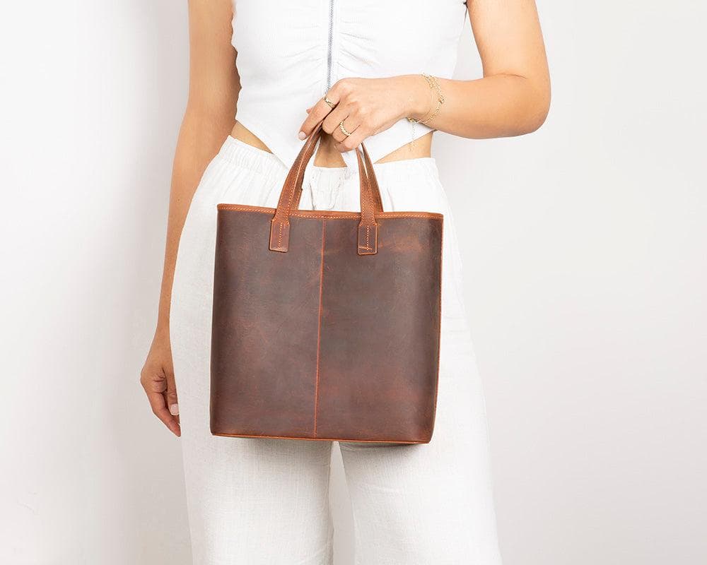 Valetto Leather Tote Bag Bouletta