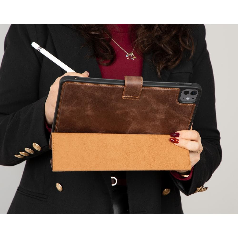 Vortexa Leather iPad Pro 13" (2024) Case Brown Bouletta