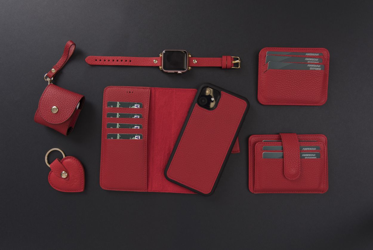 Red Color Leather Cases Bouletta