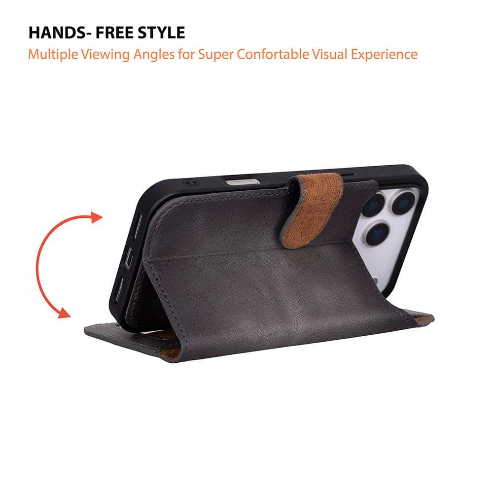 Magic iPhone 17 Pro Leather Detachable Wallet Case
