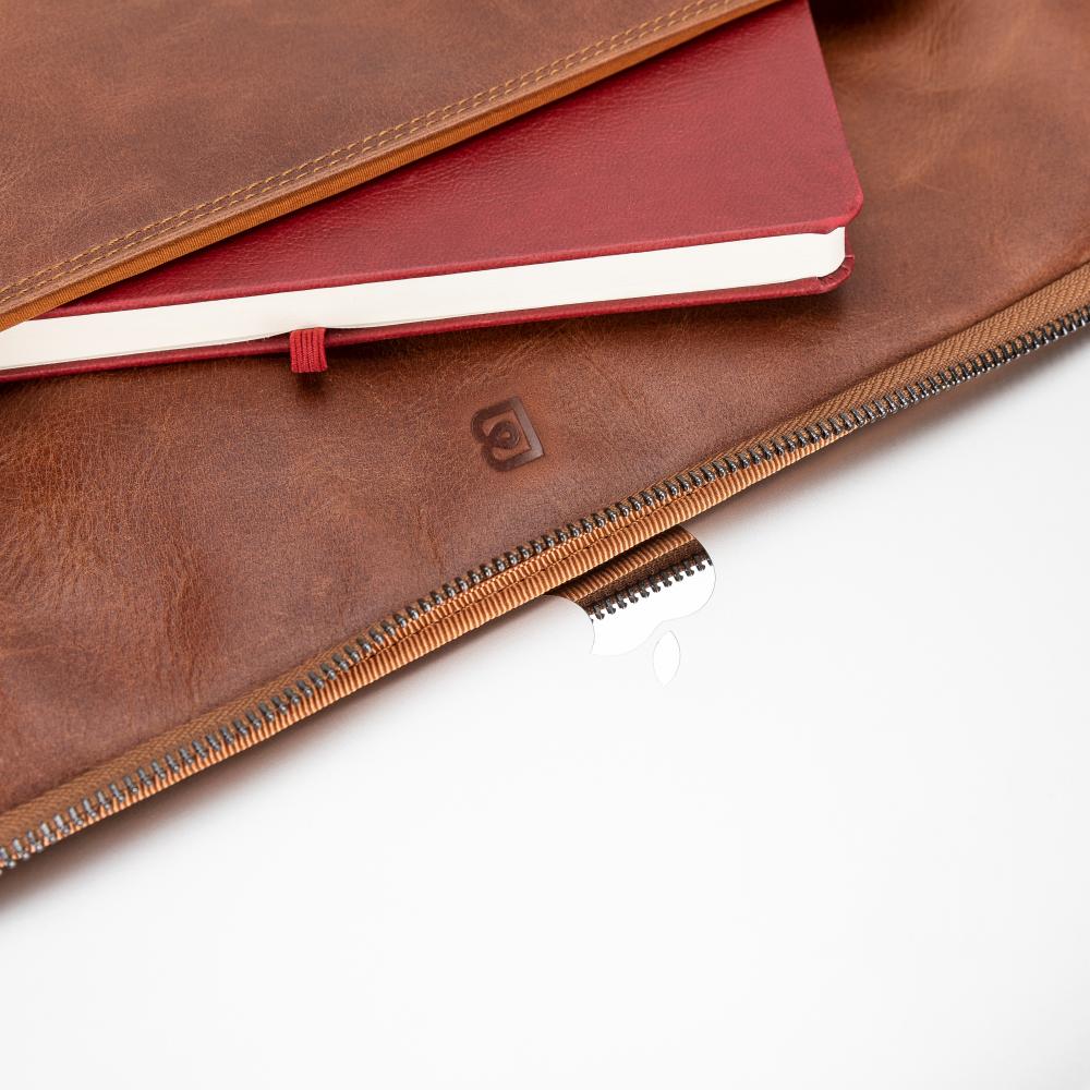 Hamilton Leather Laptop / Tablet Sleeve