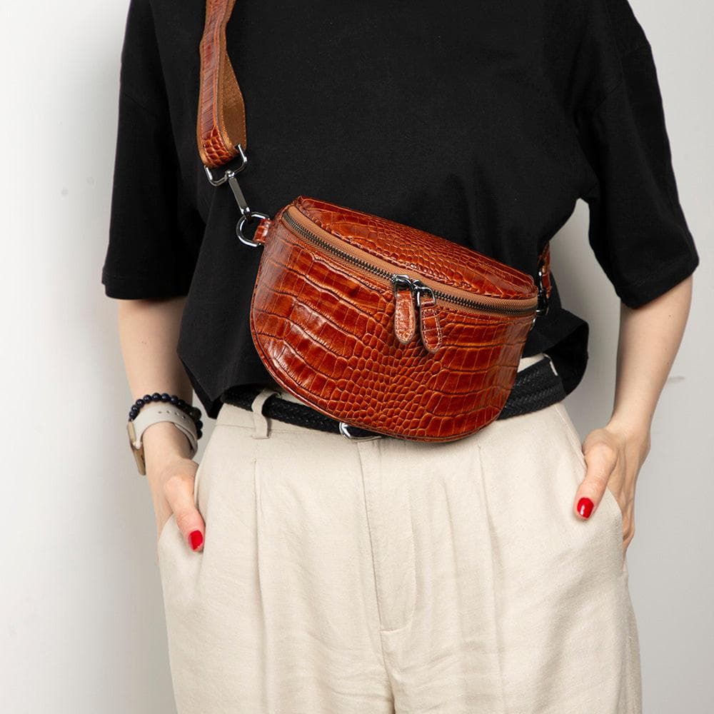 Alora Leather Crossbody Bag Bouletta