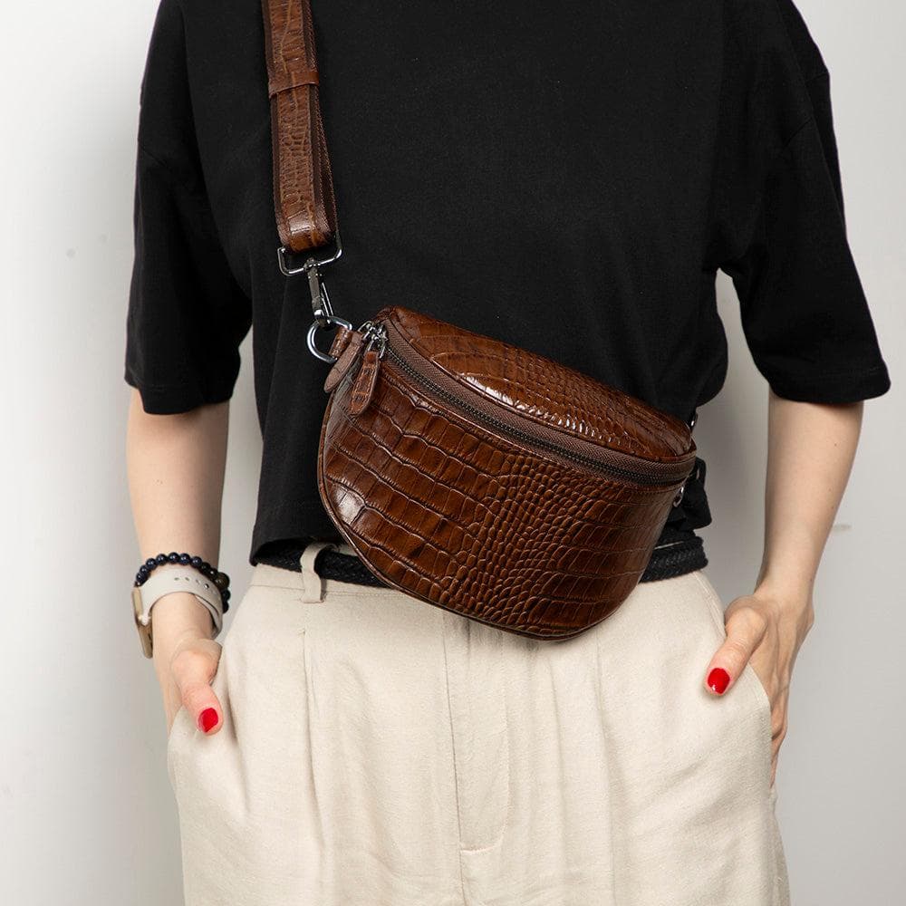 Alora Leather Crossbody Bag Bouletta
