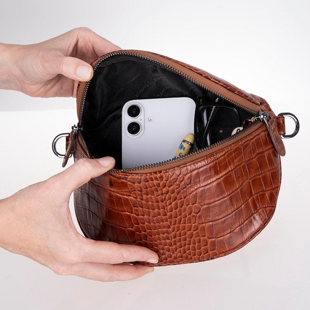 Alora Leather Crossbody Bag Bouletta