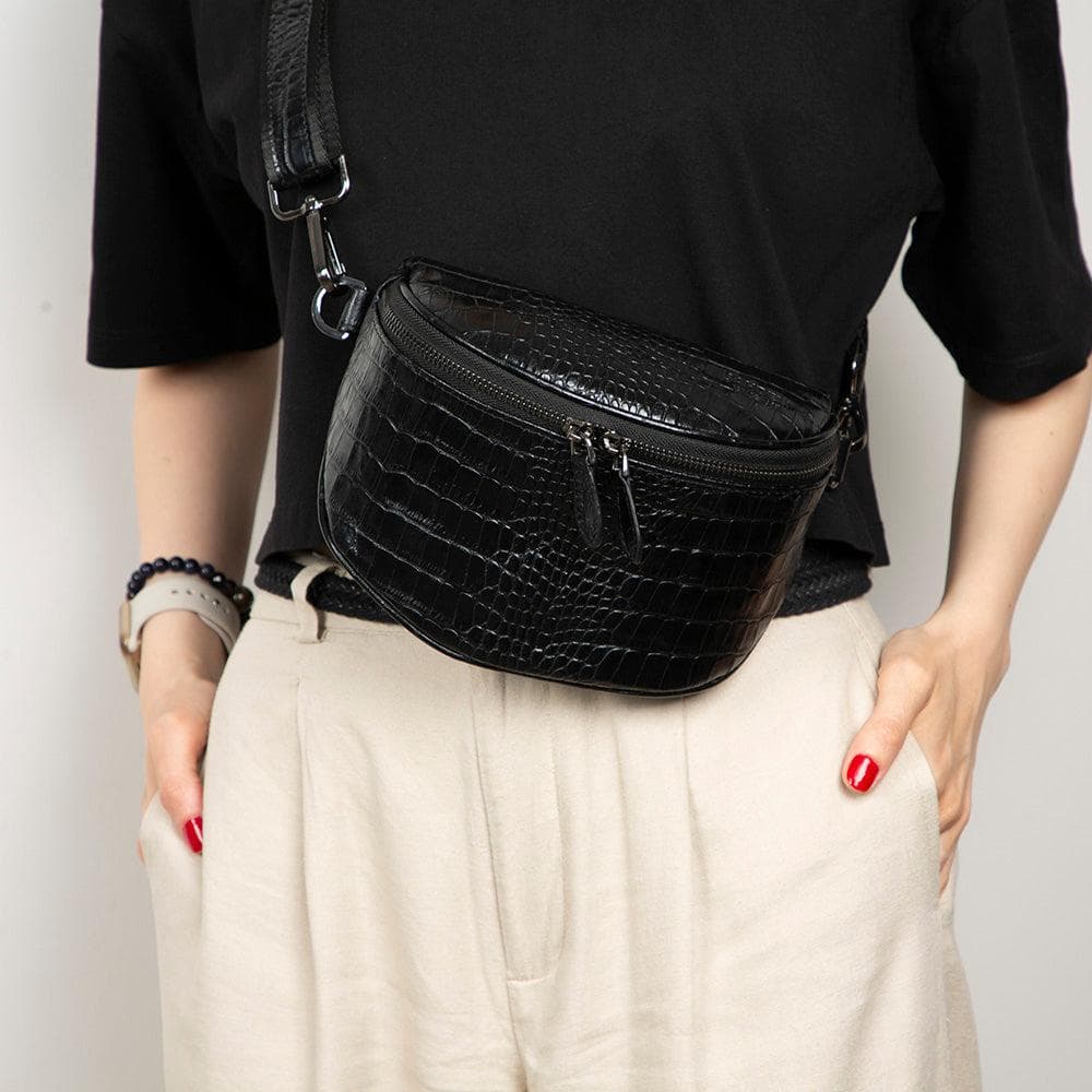 Alora Leather Crossbody Bag Bouletta
