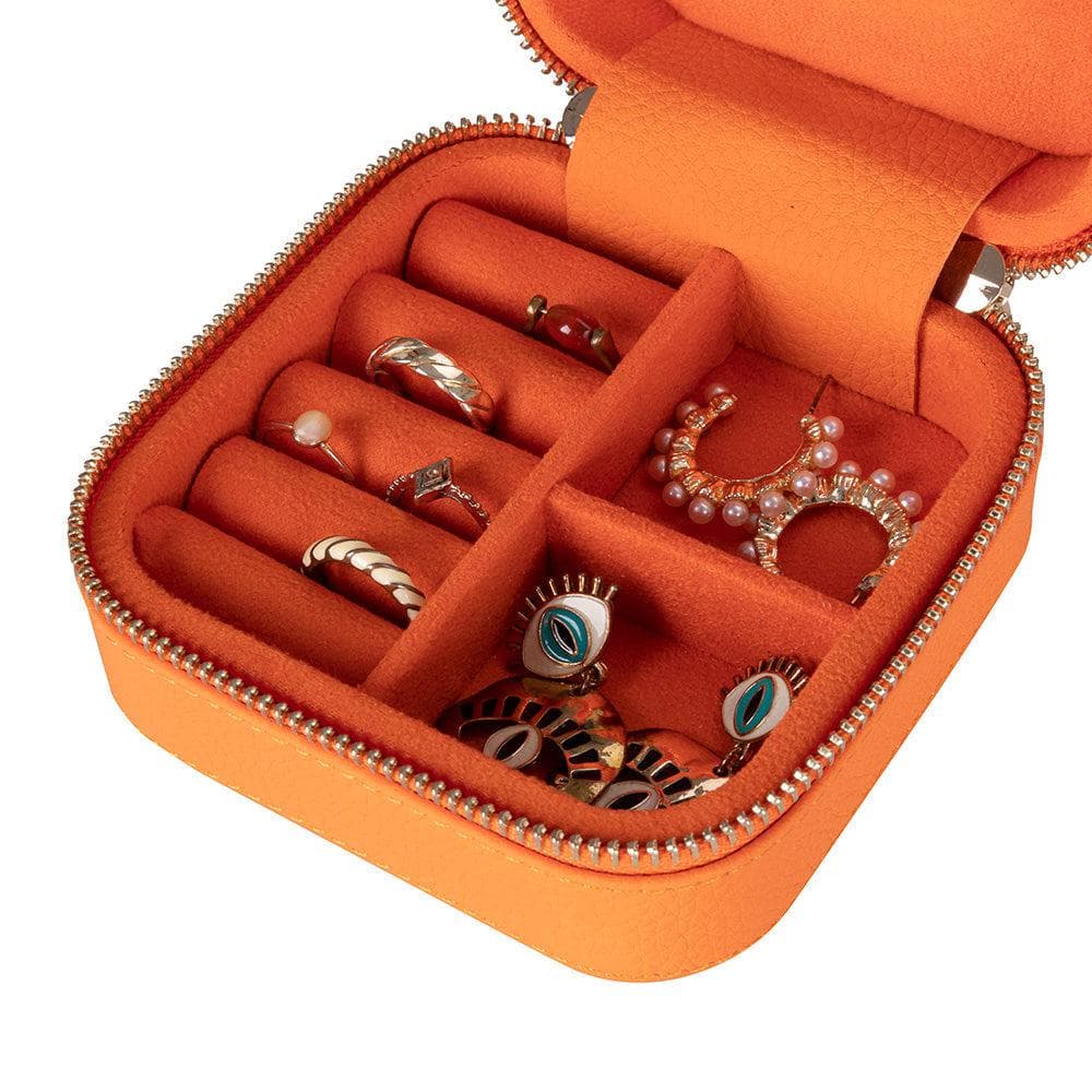 Amanda Leather Jewelry Box, Medium Bouletta